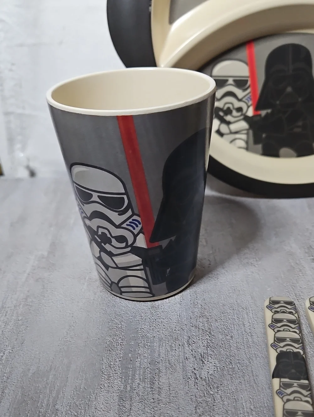 Darth Vader and Stormtrooper 5-piece bamboo fiber children's  DinnerWare